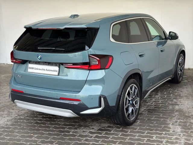 BMW iX1 xDrive30