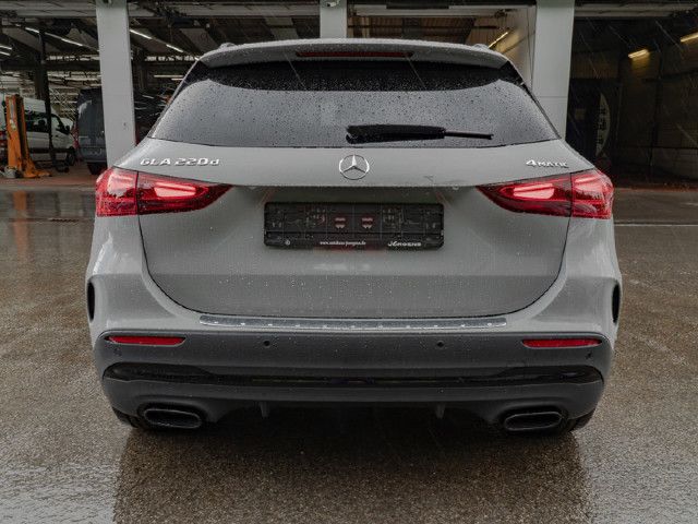 Mercedes-Benz GLA 220 4MATIC GLA 220 d