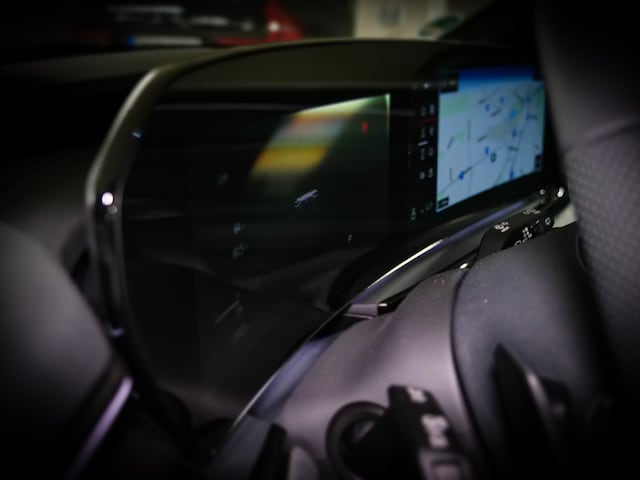 Audi A6 Avant Quattro S-Tronic