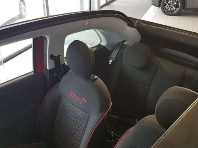 Fiat 500C RED