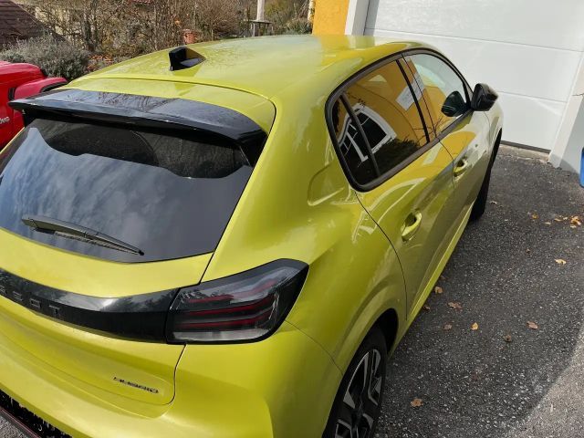 Peugeot E-208 Allure Pack Hybrid