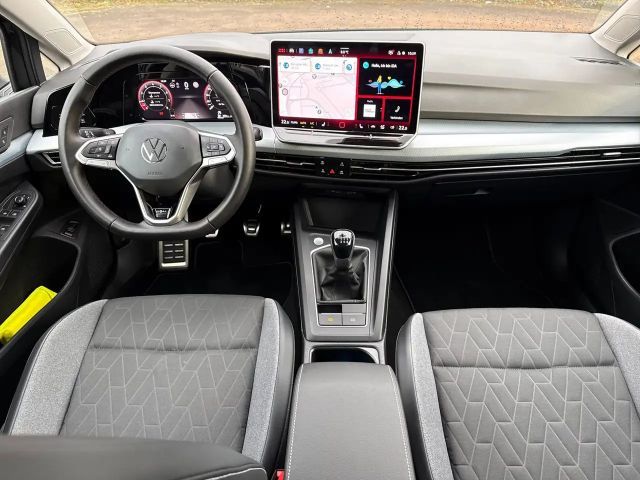 Volkswagen Golf 1.5 TSI Golf VIII Variant