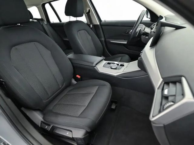 BMW 320 320d xDrive