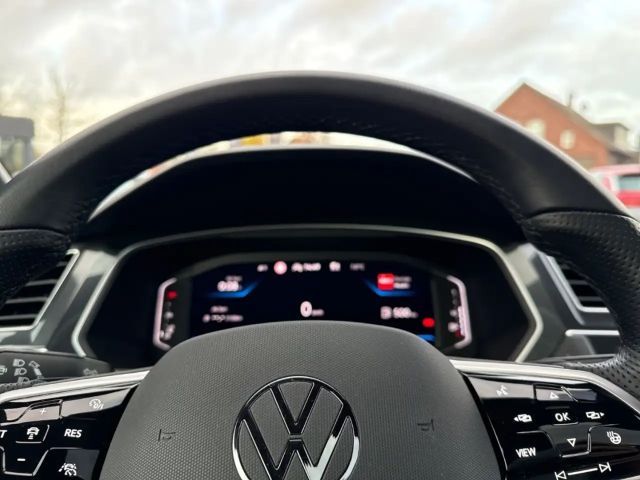 Volkswagen Tiguan 4Motion R-Line