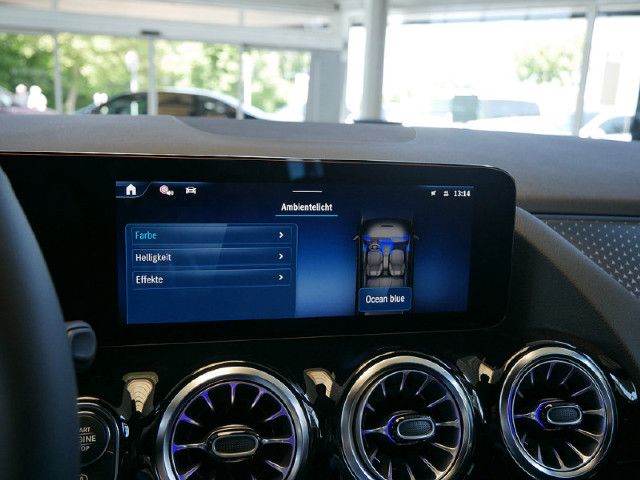 Mercedes-Benz GLA 180 GLA 180 d