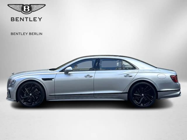Bentley Flying Spur Hybrid V8