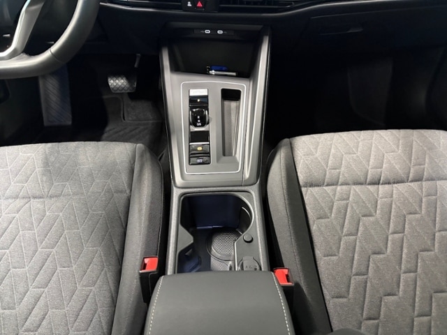 Volkswagen Golf 1.5 eTSI DSG Golf VIII Variant