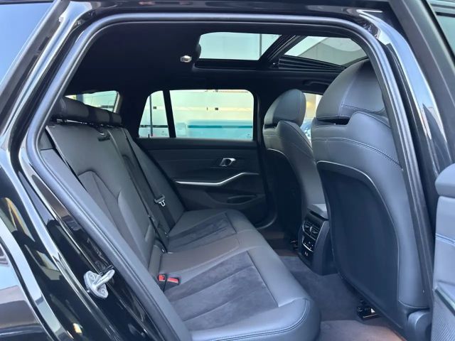 BMW 318 318i M-Sport Touring