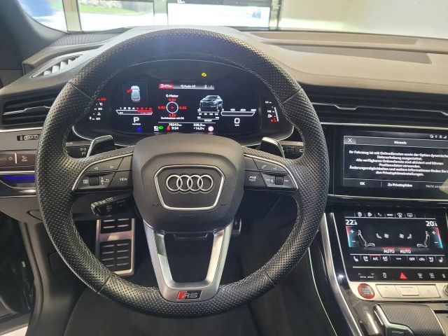 Audi RS Q8 Quattro