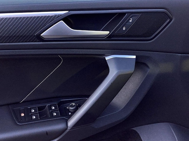 Volkswagen Tiguan 1.5 TSI DSG R-Line