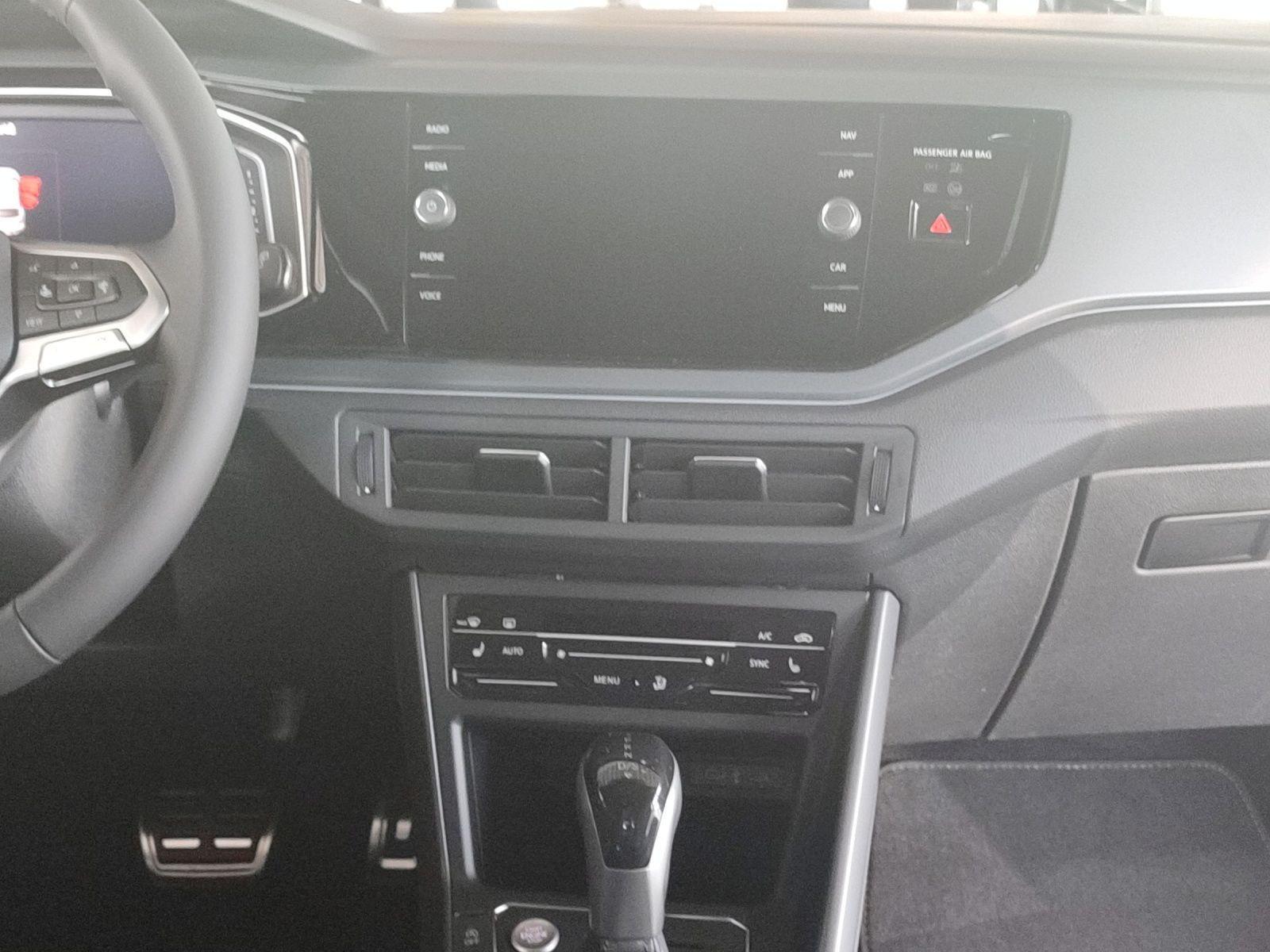 Volkswagen Taigo 1.0 TSI DSG R-Line