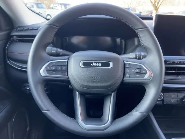 Jeep Compass Altitude Hybrid