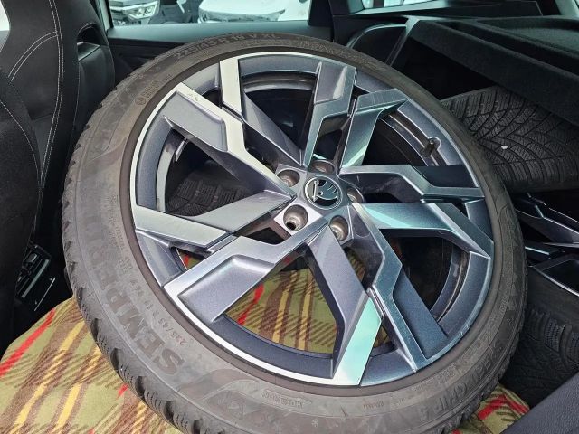 Skoda Karoq 2.0 TDI 4x4 Sportline