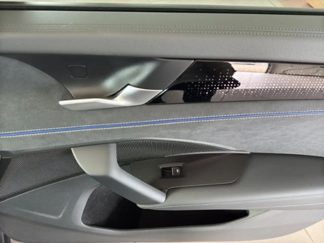 Volkswagen Tayron 2.0 TDI DSG R-Line