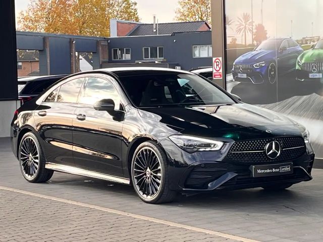 Mercedes-Benz CLA 220 AMG Line CLA 220 d Sedan