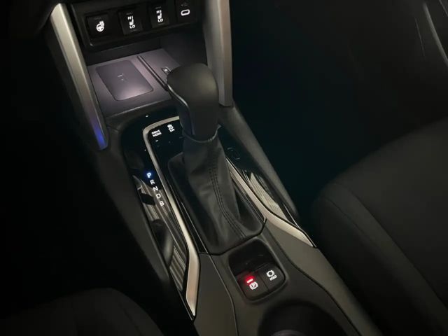 Toyota Corolla Cross Hybride Team D