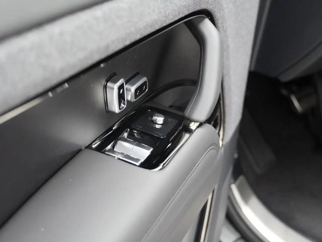 Land Rover Range Rover Sport D300 Dynamic HSE