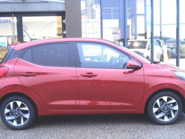 Hyundai i10 1,2 i Line Plus Aut.