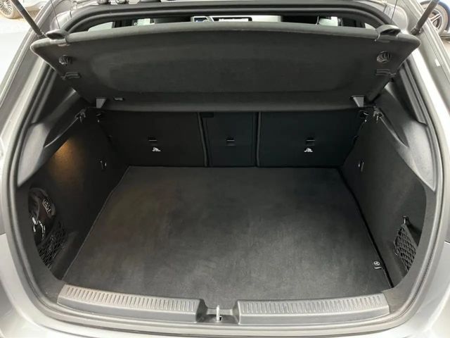 Mercedes-Benz A 180 Progressive