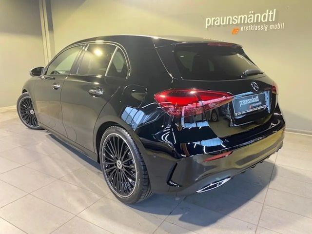 Mercedes-Benz A 200 AMG Line