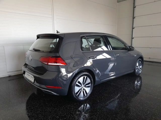 Volkswagen Golf e-Golf