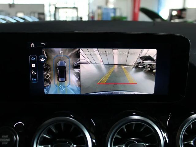 Mercedes-Benz GLA 200 Progressive