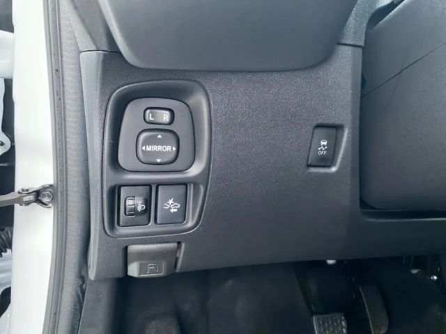 Toyota Aygo Hatchback Play Team D X-play