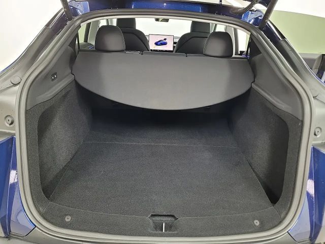 Tesla Model Y AWD Long Range