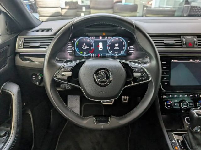 Skoda Superb 1.4 TSI Combi iV