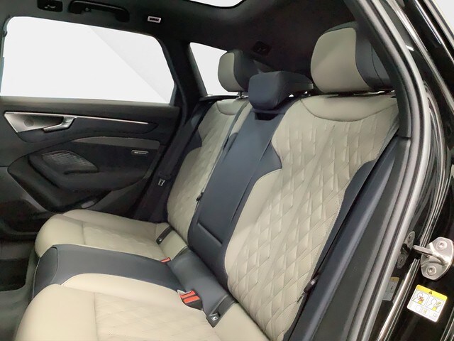 Audi A6 e-tron Avant Quattro