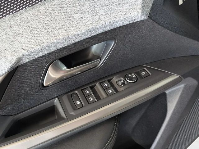 Peugeot 5008 GT-Line Hybrid