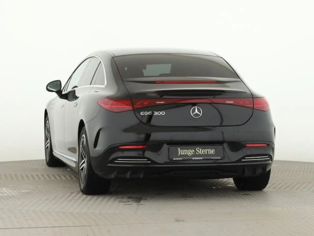 Mercedes-Benz EQE 300 AMG Line Sedan