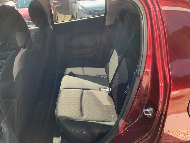 Mitsubishi Space Star Star