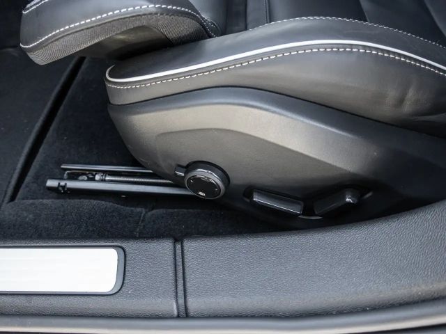 Volvo V60 Cross Country AWD Plus