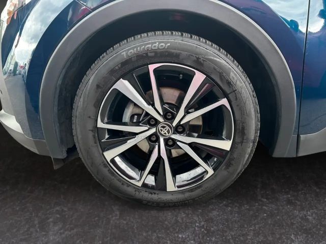 Toyota C-HR Hybride Team D