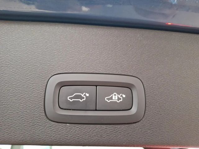 Volvo C40 AWD Core Recharge Ultimate