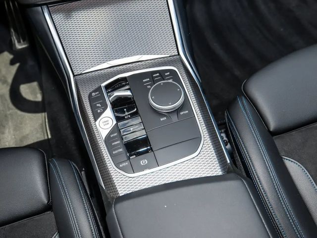 BMW 330 330e M-Sport Sedan