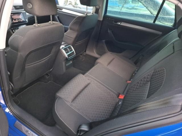 Skoda Superb 1.4 TSI Combi iV