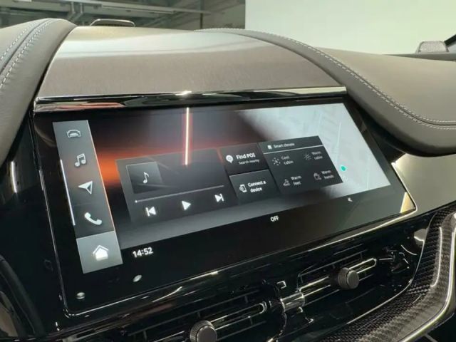 Aston Martin DBX DBX707 Facelift | Lightning Silver | Pano | B&W