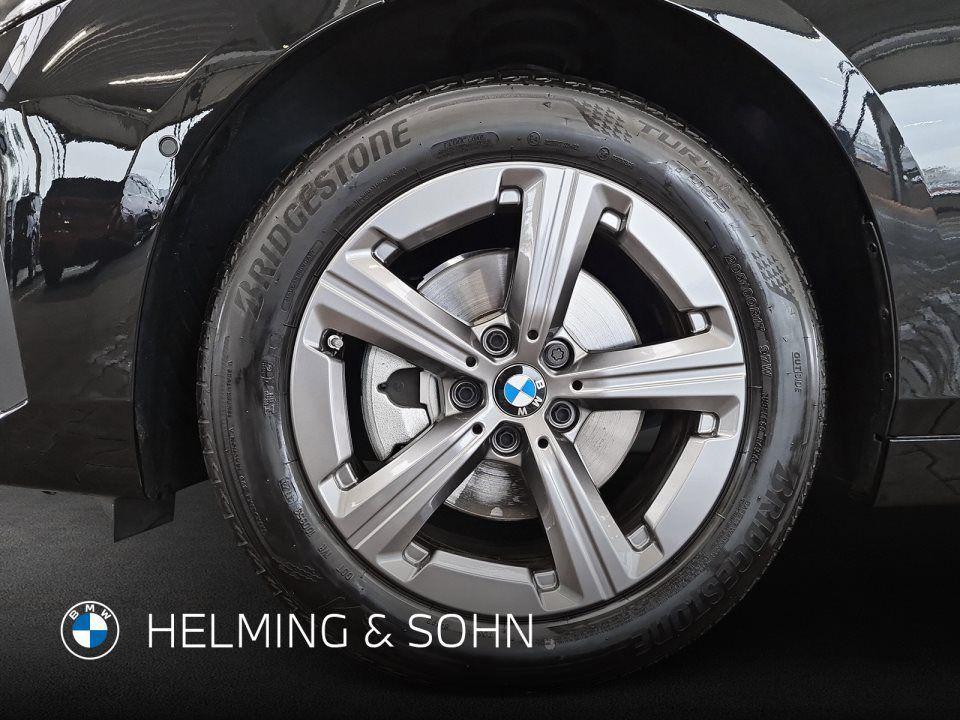 BMW 220 220i Active Tourer