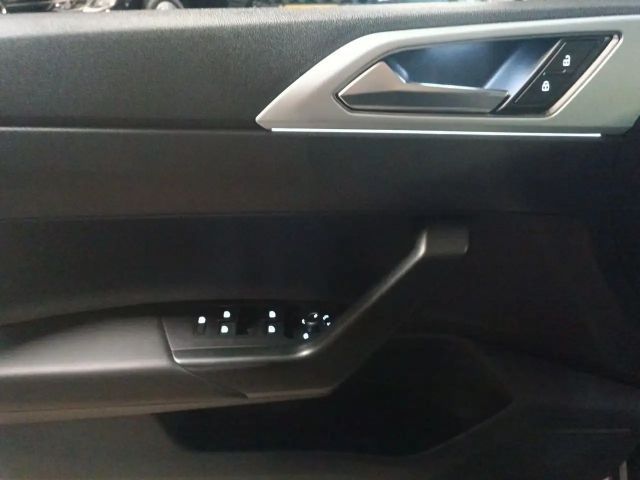 Volkswagen Taigo 1.0 TSI DSG