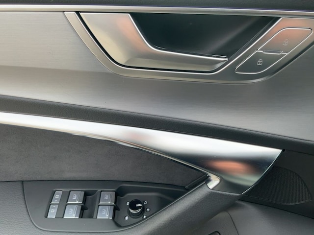 Audi A6 50 TDI Avant Quattro S-Line