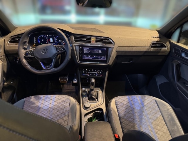 Volkswagen Tiguan R 2.0 TSI DSG 4M APR Stage III Black Style+Pano+LED+DCC+RFK+++