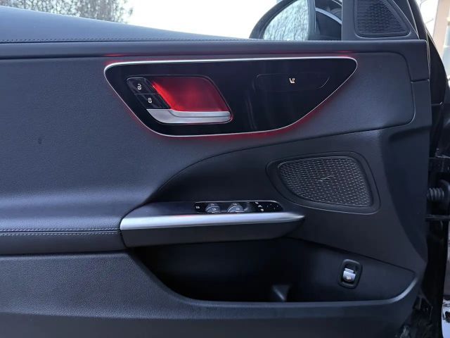 Mercedes-Benz C 300 AMG Line C 300 d Estate