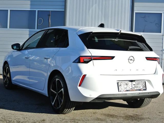 Opel Astra 1.2 Turbo Edition Turbo