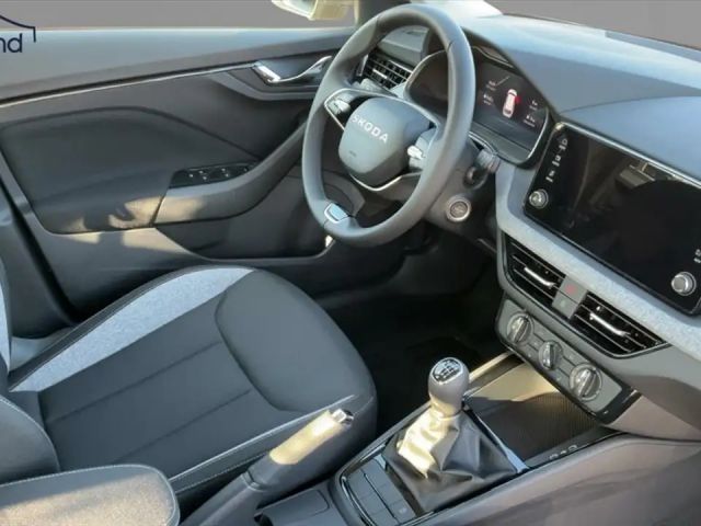 Skoda Kamiq 1,0 TSI 130 Jahre AHK digital Cockpit Keyless LED