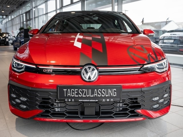 Volkswagen Golf 2.0 TSI DSG