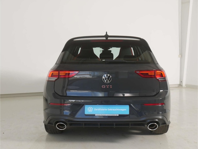 Volkswagen Golf 2.0 TSI DSG