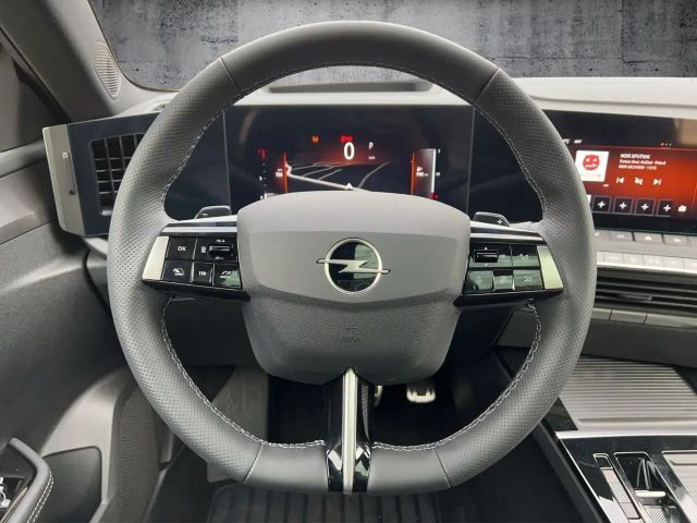 Opel Astra Sports Tourer Ultimate