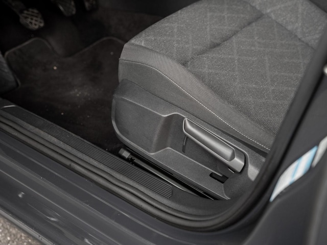 Volkswagen Golf 1.5 TSI Golf VIII